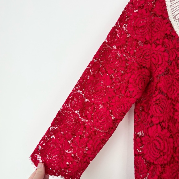 The Kooples Moonlight Red Floral Lace Vampire A Line Brooch Blouse UK M - Picture 3 of 12